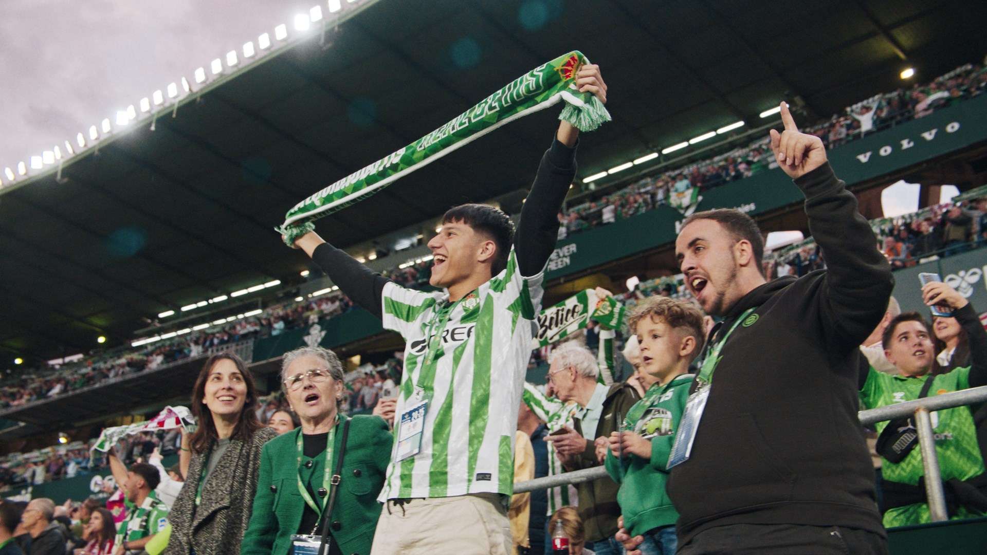 溯到久保建 溯到久保建