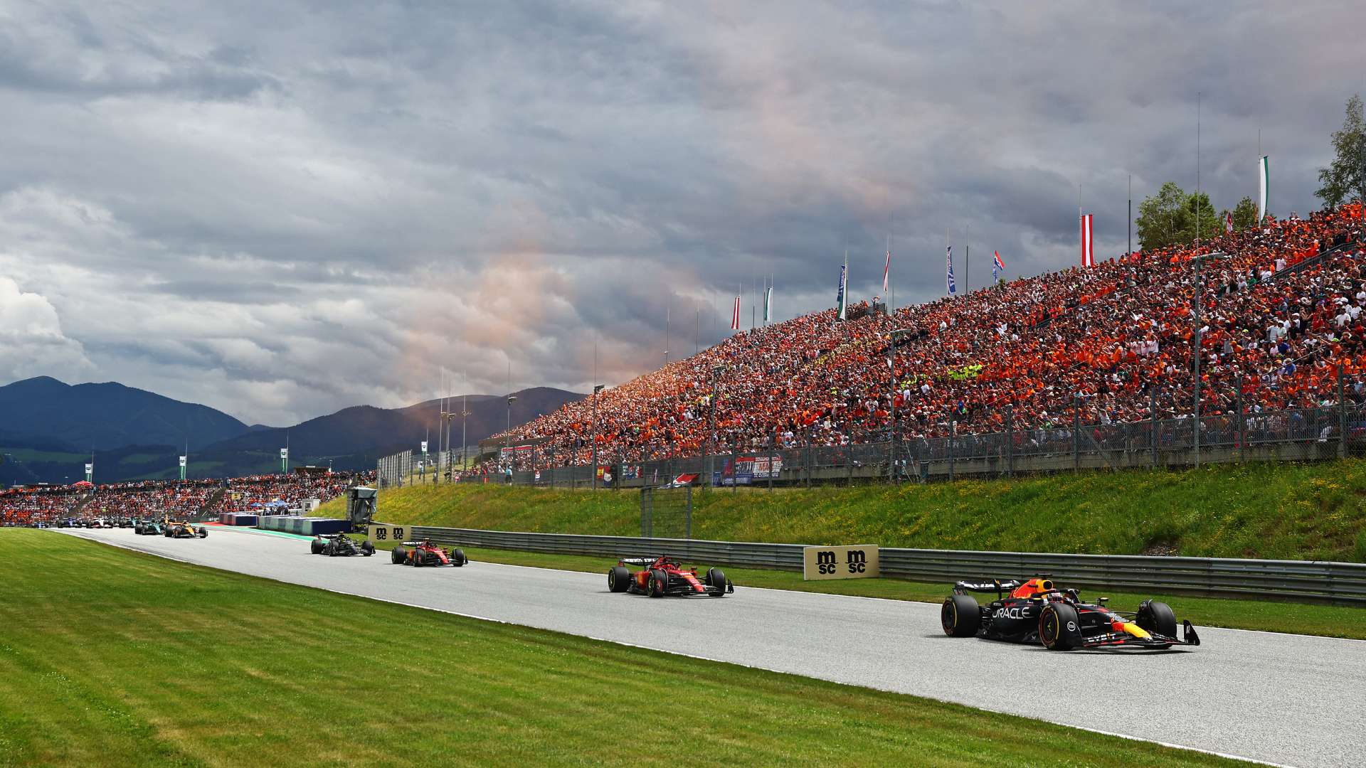 探討這場激 探討這場激